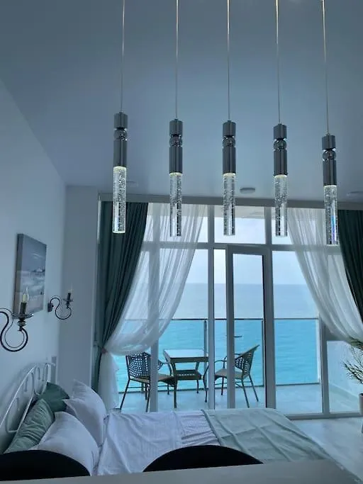 Sea Breeze Haven Apartment Batumi